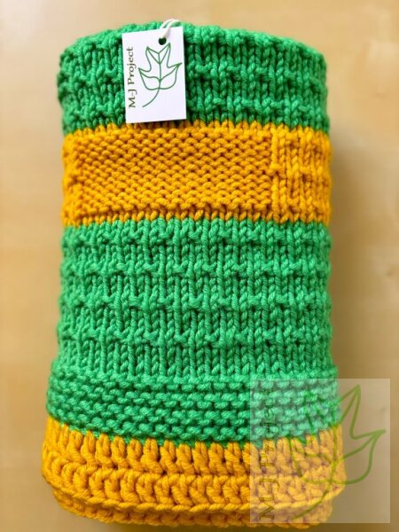 Handgestrickte Babydecke Zauberland