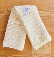 Handgestrickte Babydecke Naturweiß